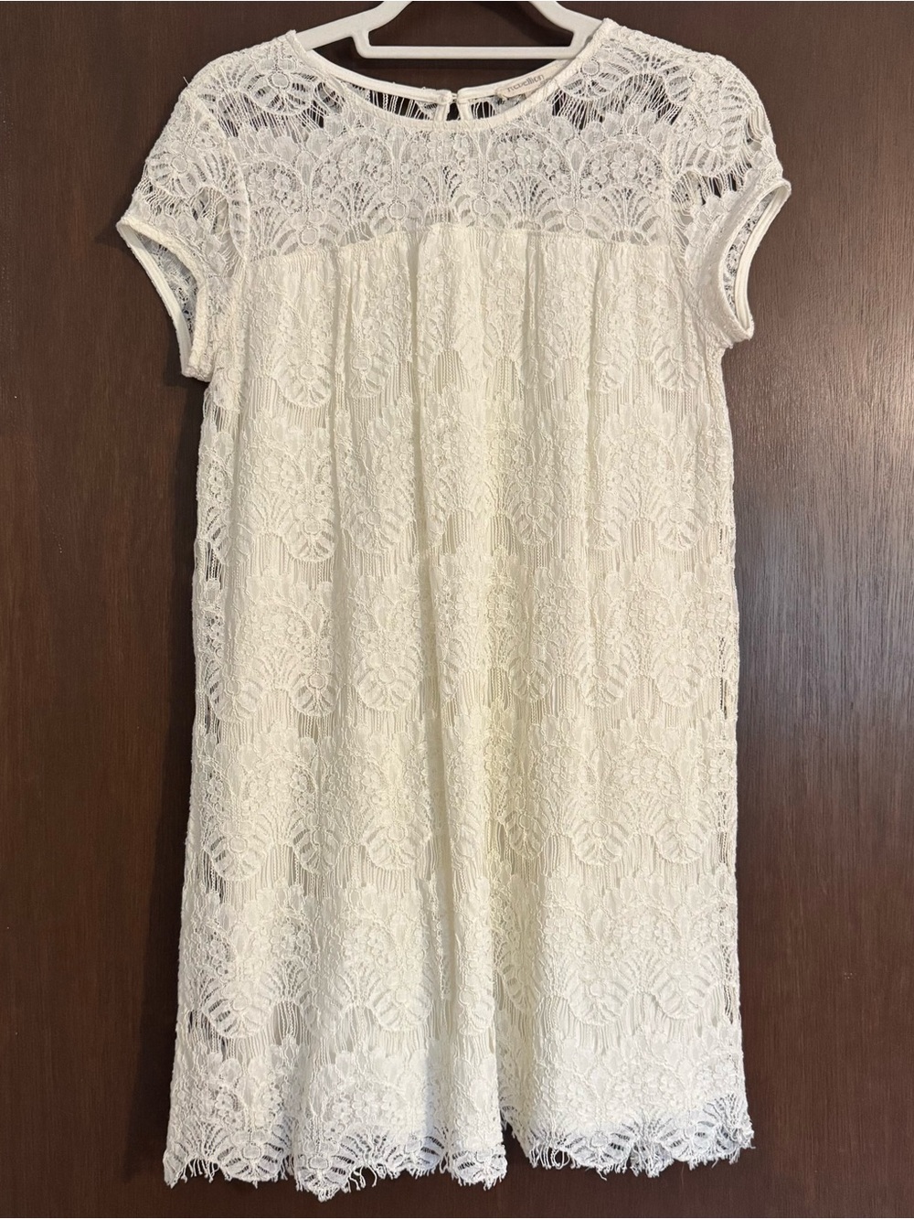 Women’s White Lace Dress - Elegant Short Sleeve